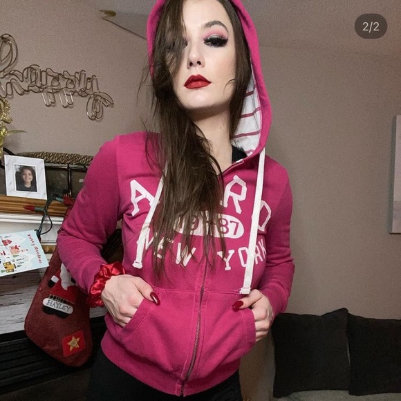 Pink zip up sweater - Picture 2 of 2